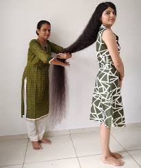At the time, she was 16 years old, and her hair measured 170.5 cm (5 ft 7 in). Nilanshi Patel Rapunzel From Gujarat Breaks Her Own Guinness World Record With 2 Metre Long Hair Watch Trending Viral News