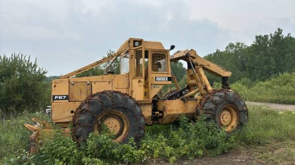 Ranger F667 Skidder
