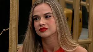 Cinzia Francischiello abandonó Gran Hermano en ambulancia por un accidente  y su novio le pegó al chofer | Ciudad Magazine