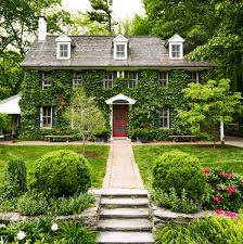 92 Landscaping Ideas to Get Your Yard Ready for Summer 2025