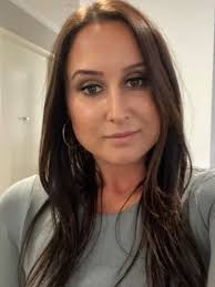 Female truck driver Bianca Clark sheds light