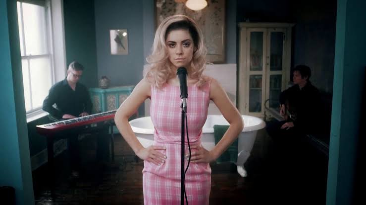 images?q=tbn:ANd9GcRiuvmAEVVyLfoDG1uHLmS