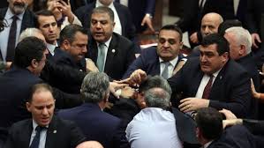 Engin özkoç, 5 şubat 1962 yılında sakarya kayalar memduhiye köyünde dünyaya geldi. Chp Li Engin Ozkoc Hakkinda 1 Milyon Liralik Dava Bloomberg Ht