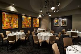 The intimate room features a hexagonal coffered ceiling, inspired by union station's ceiling design, and a private bar. Private Dining For Groups Of 150 Or Less In Dc Washington Dc