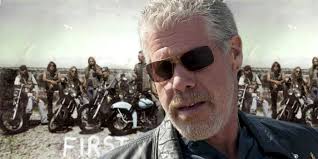 Sons of Anarchy: All 3 Original SAMCRO Members Clay Killed (& Why)