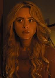 Fan Casting Victoria Pedretti as Bella Willis in I Know What You Did Last  Summer