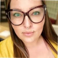 30+ "Eva Riley" profiles