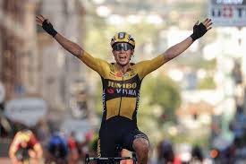 Wout van aert won an explosive stage seven of the tour de france to lavaur as adam yates hung on to the yellow jersey amid powerful crosswinds. Nu Ook Officieel Wout Van Aert Beste Eendagsrenner Ter Wereld Wielrennen Hln Be
