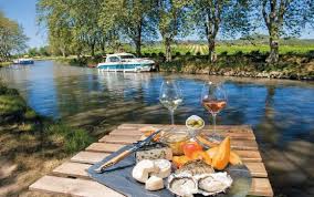 Maybe you would like to learn more about one of these? Croisiere Fluviale Sur Le Canal Du Midi Toulouse Jusqu A 70 Voyage Prive