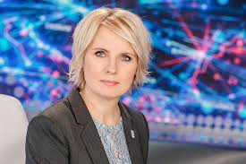 A libertiánus farkas azonosult szerepével, s már hittel hiszi, hogy ő fehér. Szivbol Es Eszbol Vagyunk Demokrata