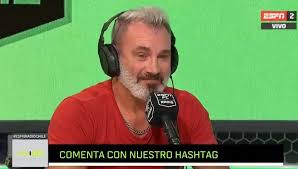 The site lists all clubs he coached and all clubs he played for. Marcelo Barticciotto Se Emociona Con La Nominacion De Su Hijo A La Roja