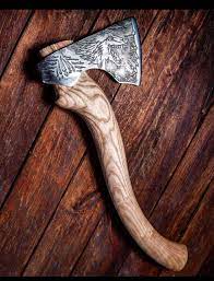 Custom Handmade Tomahawk Viking Wolf Head Hatchet Camping Tool Axe Handmadeaxe Vikingaxe Vintagevikingaxe Damascussteel Viking Axe Tomahawk Axe Axe Handle
