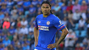 Además, el jugador podrá ser considerado por el cuerpo técnico celeste. Liga Mx Oficial Cruz Azul No Quiere Saber Nada Del Gullit Pena