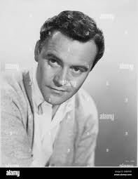 Pullover 1950s Schwarzweiß-Stockfotos und -bilder