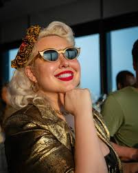 𝐒𝐚𝐧𝐝𝐫𝐚 (@la_britxicana) • Instagram photos and videos