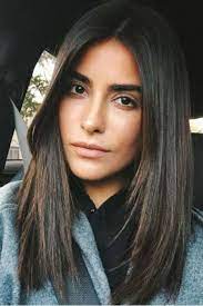Coiffure femme mi long idéale pour l'été ! Cheveux Mi Longs 2020 Cheveux Lisses Et Bruns Cheveux Bruns Mi Longs Cheveux Mi Long Idee Coupe Cheveux Long