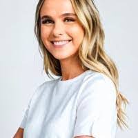 Brooke Steinman's Instagram, Twitter & Facebook