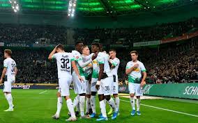Konkursy ligowe są w nastpujących ligach: Liga Niemiecka Borussia Moenchengladbach Liderem