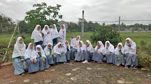 Berakal sehat, karena tidak sah bila sipenyembelih sedang sakit jiwanya. Sebutkan Syarat Syarat Yang Harus Dipenuhi Oleh Seorang Penyembelih Hewan Yang Disembelih Dan Alat Brainly Co Id