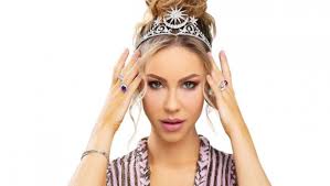 Van, aki hízik karantén alatt, de úgy tűnik. Csosz Boglarka Nem Akarhogy Ter Vissza A Kepernyore Well Fit