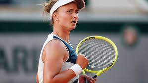 Jana, než odešla, mi řekla, abych si tenis užívala a někdy vyhrála grandslam, říkala se slzami v očích dojatá šampionka. Kdo S Koho Odolnost Krejcikove Bere Dech Ale Dochazi Palivo Rusku Zase Drti Tlak Aktualne Cz