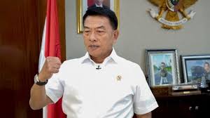 Dukungan pada moeldoko muncul karena sosok itu dianggap bisa menghapus citra buruk sby di partai demokrat yang dinilai terlalu mengistimewakan anaknya. No Accumulation Of People And Vehicles Is Allowed