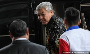 Semak tawaran dan faedah yang ditawarkan oleh syarikat insurans terkemuka di malaysia. Malaysiakini Cukai Jalan Zahid Hamidi Lebih Rm35 000 Setahun Saksi