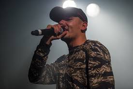 Der berliner rapper capital bra (eigentlich: Capital Bra Videography Wikipedia