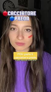 Risposta a @Ludovica Frati💓 #pov PARTE 5 viene assegnato un marchio:  rosso=cacciatore, blu=preda. I miei genitori sono orede, io invece h a  cacciatrice… [@Jessica Kaylee ]