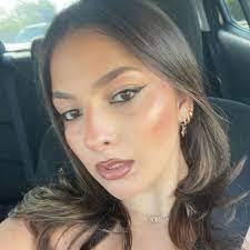 Kasey Stein's Instagram, Twitter & Facebook