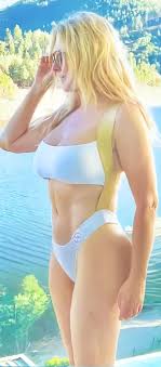 Carol Vorderman Leaked Photo 521935 - Fapello.su