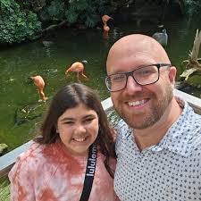 Amanda Klopfenstein's Instagram, Twitter & Facebook