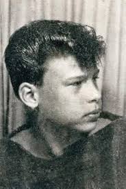 Who is the future rock star born during WWII?