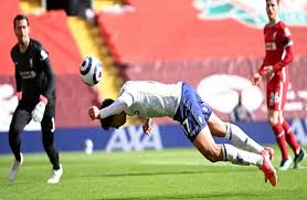 نفت وزارة الداخلية الكويتية صحة ما يشاع عن إصابة أكثر من 40 نزيلا في السجن المركزي بفيروس كورونا، مؤكدة حرصها على حماية النزلاء والحفاظ على صحتهم. L1q5uknaw Glom