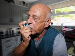 Disabled man left contemplating suicide after months living with black  mould in Belfast flat. Read more: https://tinyurl.com/mpj4efsn