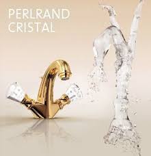 Jado Perland Cristal Exklusives Design Fur Liebhaber Des Aussergewohnlichen Ornamental Und Selbstbewusst In Form Und Detail Verstromt Bar Faucets Faucet Shoes