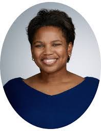 Jacqueline Mills's Instagram, Twitter & Facebook