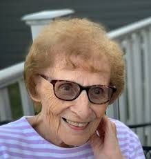 Luetta Lund Obituary June 28, 2022