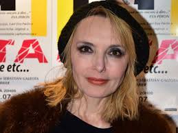 The age of the sun goes from 20 years old to about 40, following the venus age when one is aware of his seductive power. Nagui Pourquoi Est Il Fache Avec Jeanne Mas Femme Actuelle Le Mag