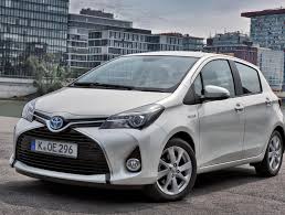 Toyota yaris şehirdeki yolculuklarınıza hayat verir. Toyota Yaris Hybrid Photos And Specs Photo Yaris Hybrid Toyota Specification And 24 Perfect Photos Of Toyota Yaris Hybrid Yaris Toyota Toyota Cars