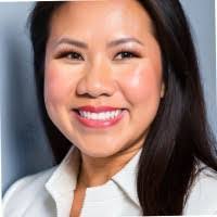 Mainhia Vang's Instagram, Twitter & Facebook