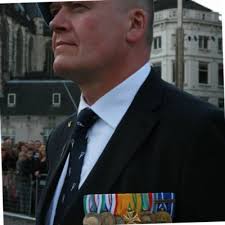 Chantal Zeegers op LinkedIn: Aftrap coalitie-onderhandelingen in Rotterdam!  Onder bezielende…