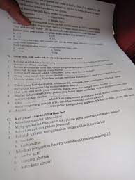 Pidato yang baik bisa menuai suatu kesan positif untuk banyak orang yang mendengarkan pidato. Orang Yang Melakukan Pidato Disebut Lakaran