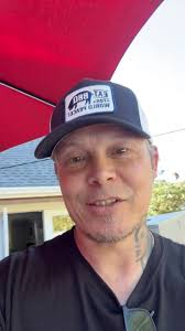 Absolutely blown away by the response to this new record! The numbers for  “Hometown Horizon” are bananas for me… I am so grateful for everyone  involved in making this song what it is and a special ...