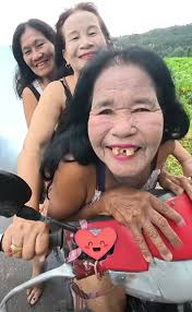 Our closeness will never change until we get older 😁 Miah Amor Marciano  Analiza Inoferio Merce Darunday 😁😍 #highlightseveryone #fypシ゚ #viewers  #everyone