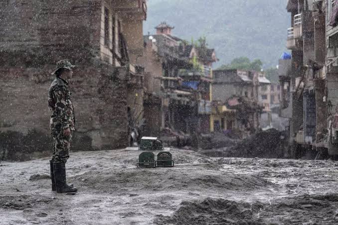 Nepal flood death toll climbs to 1,365 as rescue efforts continue :Floods disrupt Nepal-China trade route