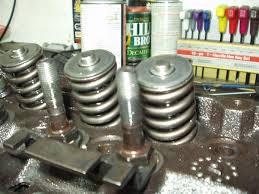 With the introduction of the vortec heads, the camel hump is becoming a once again popular choice for a hot little small block. Camel Hump Heads The H A M B