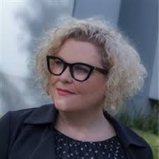 Kelly Grigsby's Instagram, Twitter & Facebook