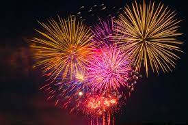 Passez nous voir à notre boutique ou commandez en ligne. Six Feux D Artifice Pour Illuminer Le Ciel Sherbrookois Actualites La Tribune Sherbrooke