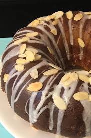 White Chocolate Amaretto Cake Recipe In 2020 Yummy Desserts Easy Amaretto Cake Recipe Dessert Recipes